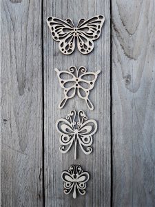 drevené výrezy motýle